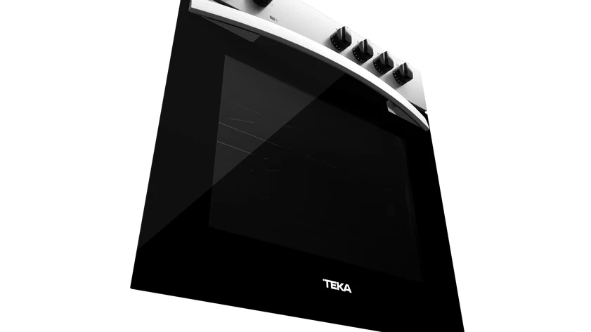 Un horno Teka negro con puerta de cristal. Las perillas son visibles arriba a la derecha. El horno está sobre fondo negro.