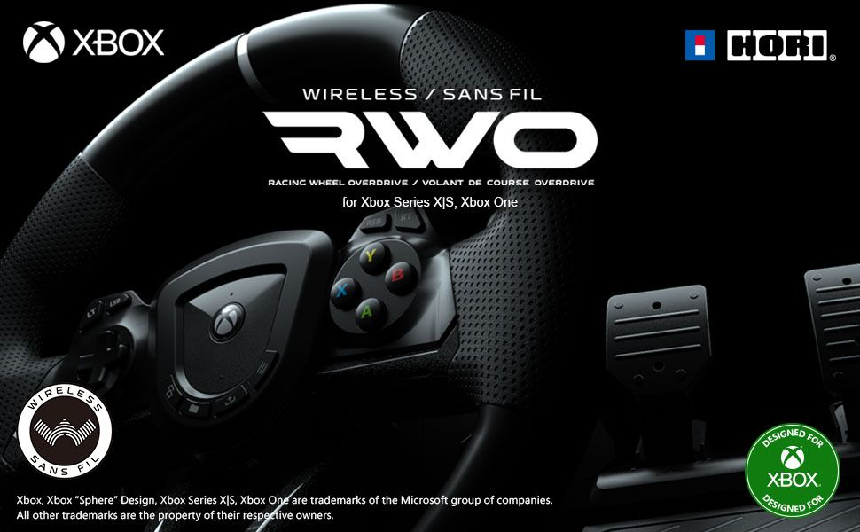 Schwarzes Xbox-Rennlenkrad mit Pedalen. Enthält Xbox- und Hori-Logos. Das Lenkrad ist mit RWO für Xbox Series X|S und One beschriftet.
