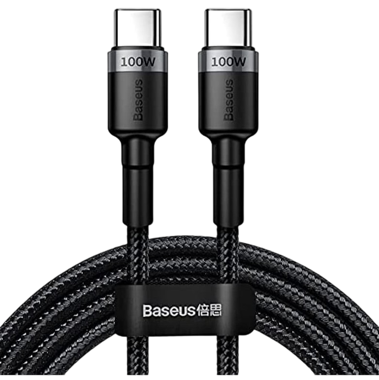 İki siyah USB-C kablosu, '100W' ve 'Baseus' etiketli. Kablolar örgülü ve logolu siyah bir bant ile birbirine bağlı.