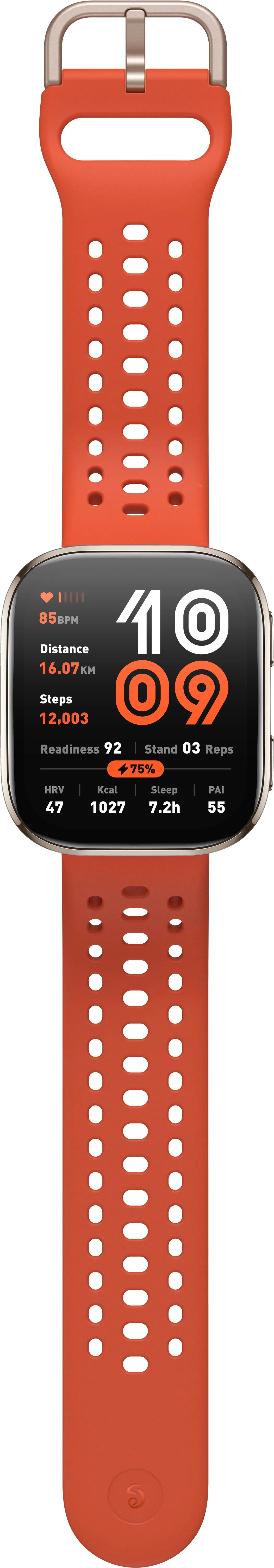 Eine orangefarbene Smartwatch mit Display, das Statistiken wie Herzfrequenz, Distanz, Schritte und Bereitschaft anzeigt, mit orangefarbenem Armband.