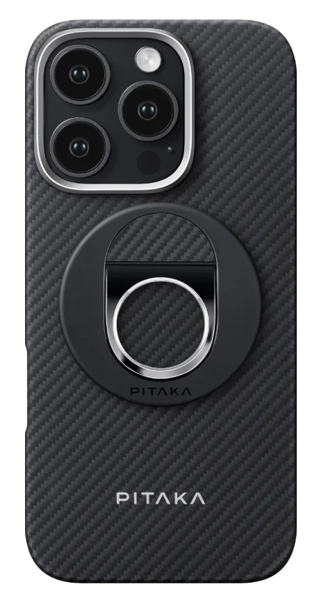 Czarna obudowa telefonu z wzorem węglowym, potrójnym aparatem i uchwytem pierścieniowym.