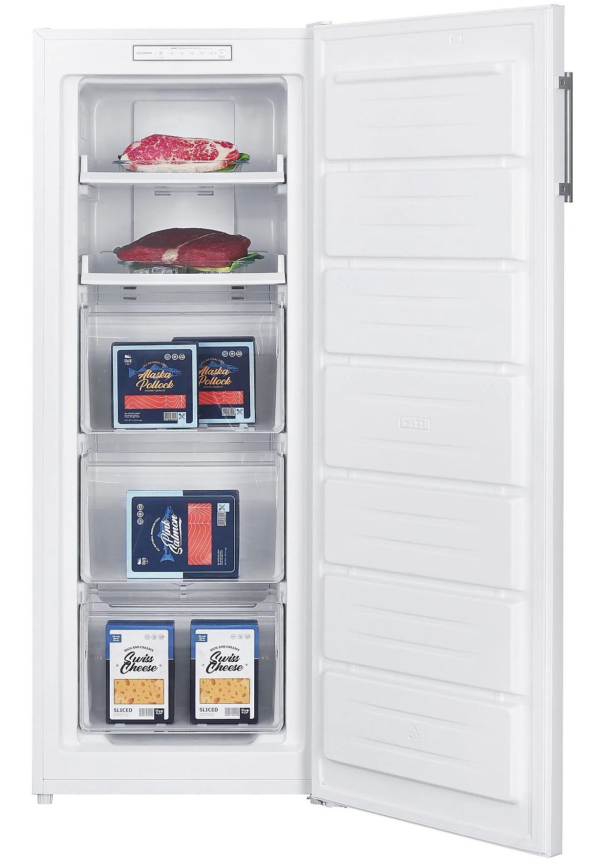 Otwarta biała zamrażarka z jedzeniem w środku. Widoczne steki, łosoś i ser. Drzwi zamrażarki są otwarte, pokazując półki i szuflady.