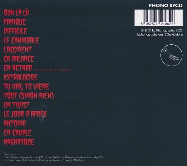 Rückseite eines CD-Covers mit roter Titelliste auf schwarzem Hintergrund.