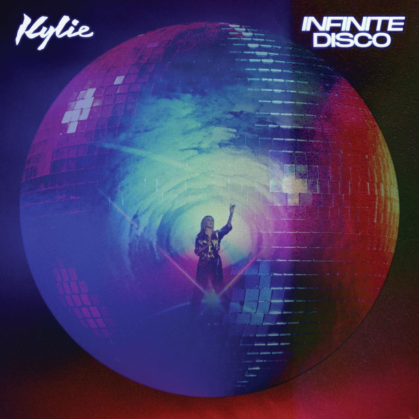 Kylie Minogue egy diszkógömb előtt áll, népszerűsítve albumát 