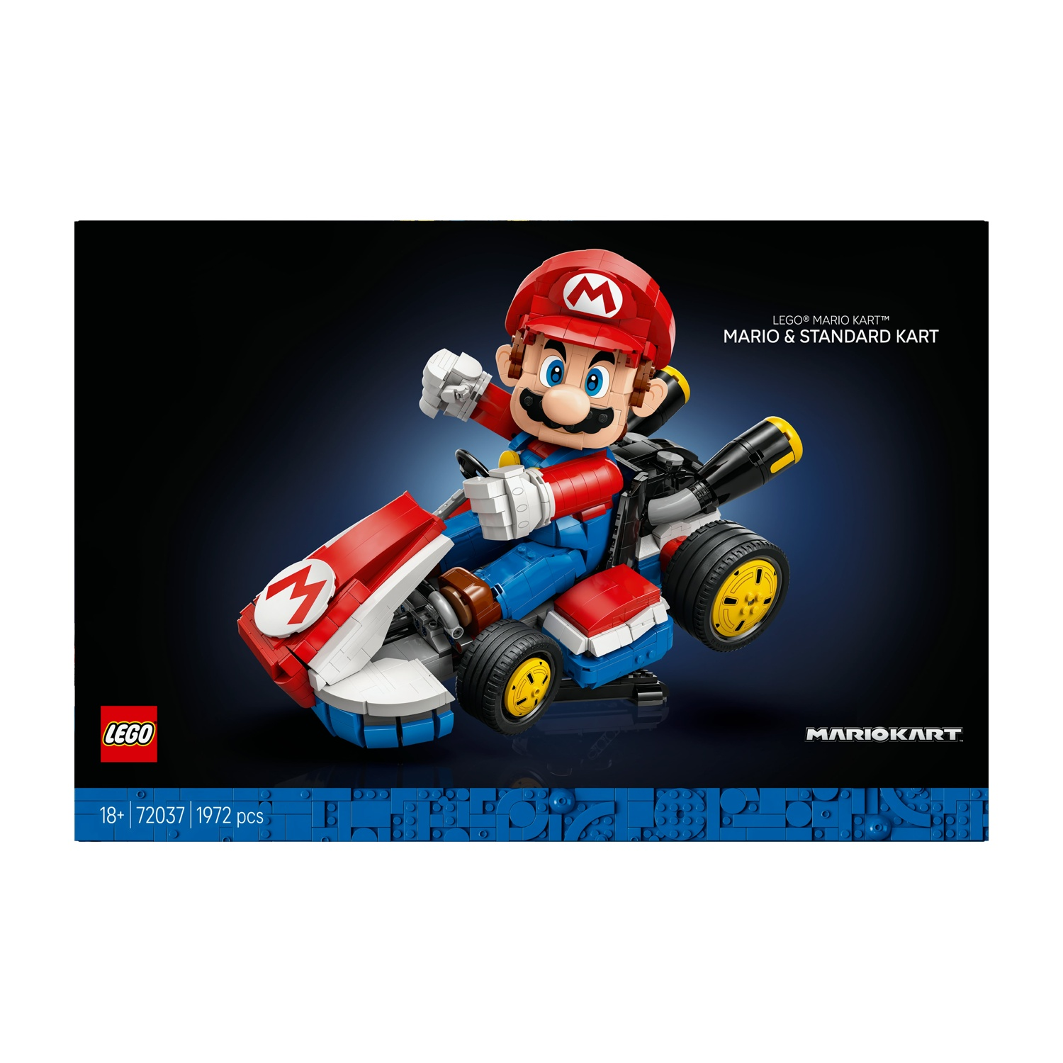 Set LEGO Mario Kart con Mario su un kart rosso, blu e bianco su sfondo nero.