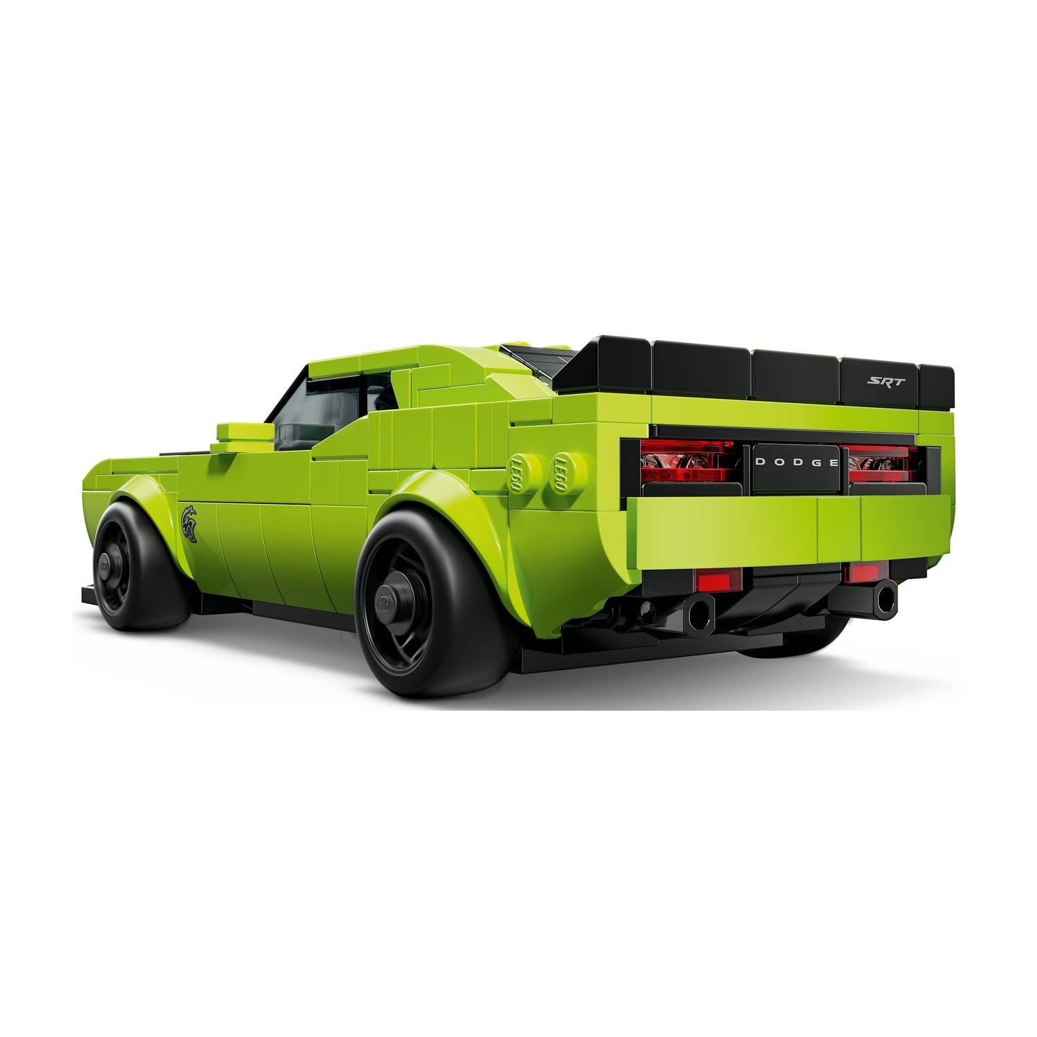 Una muscle car Lego Dodge Challenger SRT verde lime vista da dietro, con accenti neri.