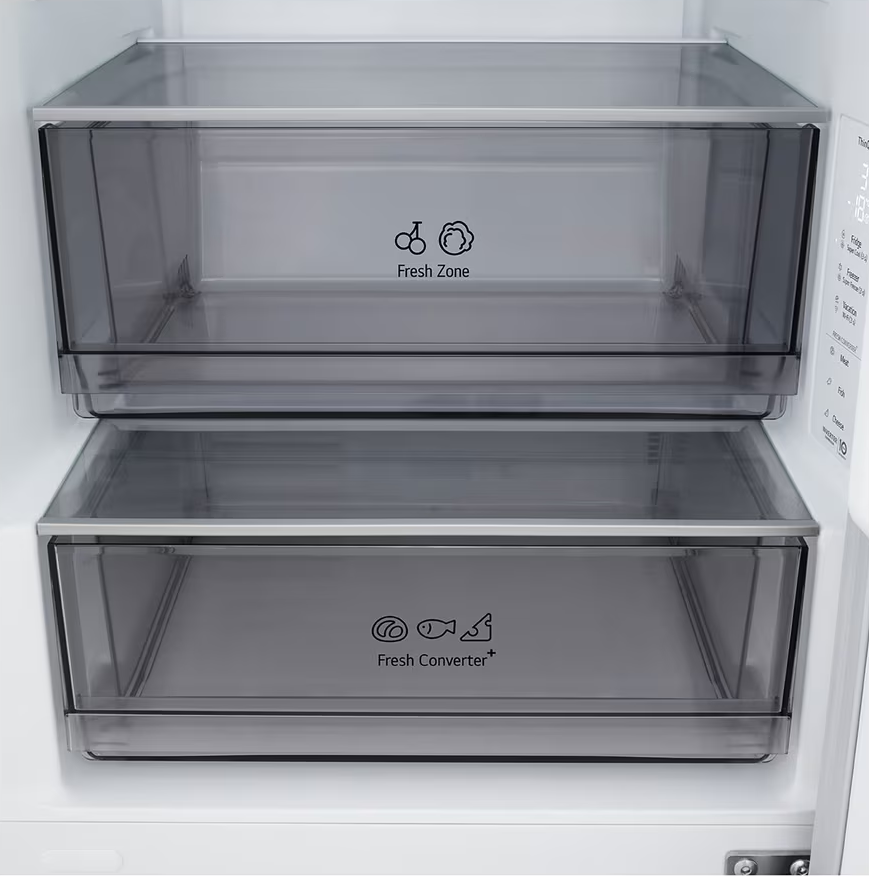 Két átlátszó hűtő fiók 'Fresh Zone' és 'Fresh Converter+' felirattal.