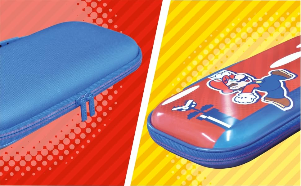 Une housse bleue zippée à gauche, une housse rouge avec motif Mario à droite.
