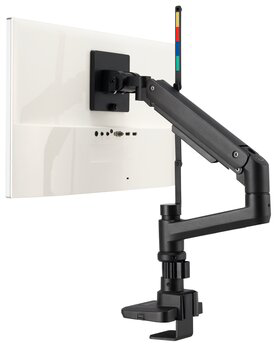 Egy monitorkar fehér monitor hátuljához rögzítve. Az állvány fekete.