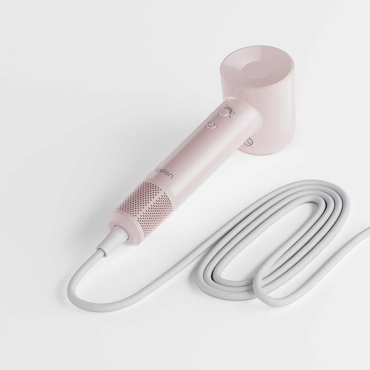 Różowa suszarka do włosów ze srebrnym kablem na białym tle.