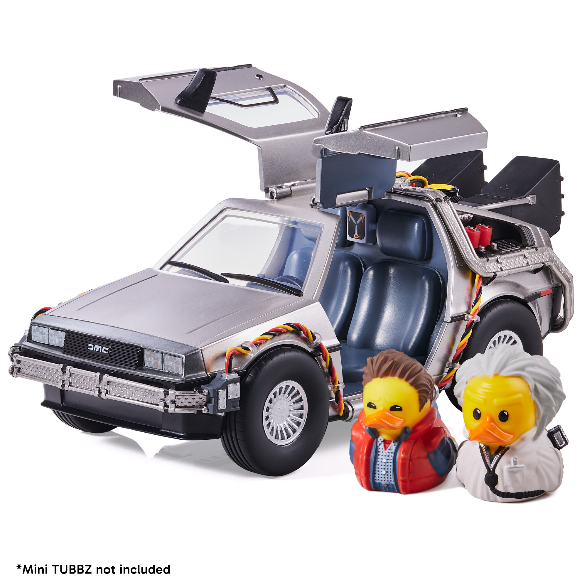 DeLorean időgép két kacsafigurával: piros és fehér.