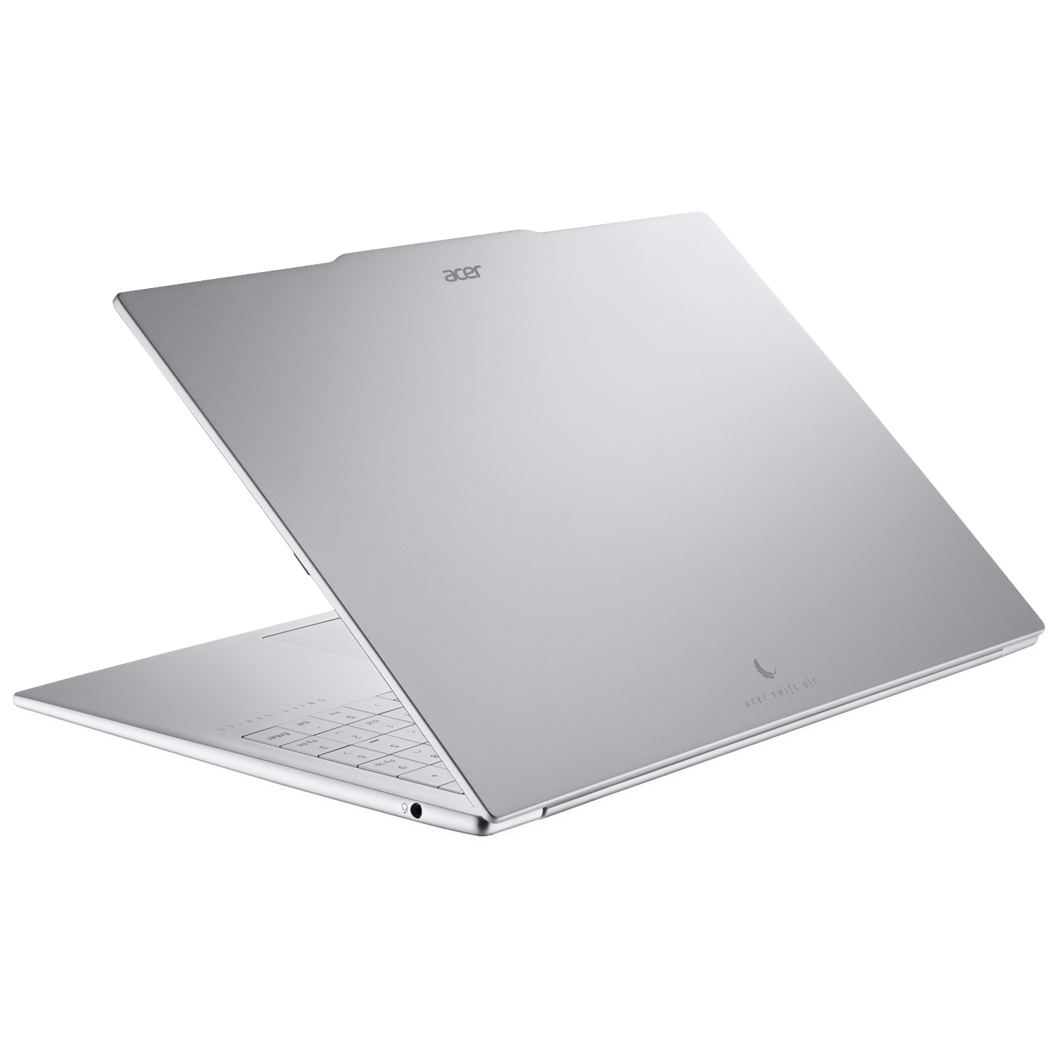 Een zilveren Acer Swift Air laptop is open, met toetsenbord en scherm zichtbaar. Het Acer-logo is zichtbaar.