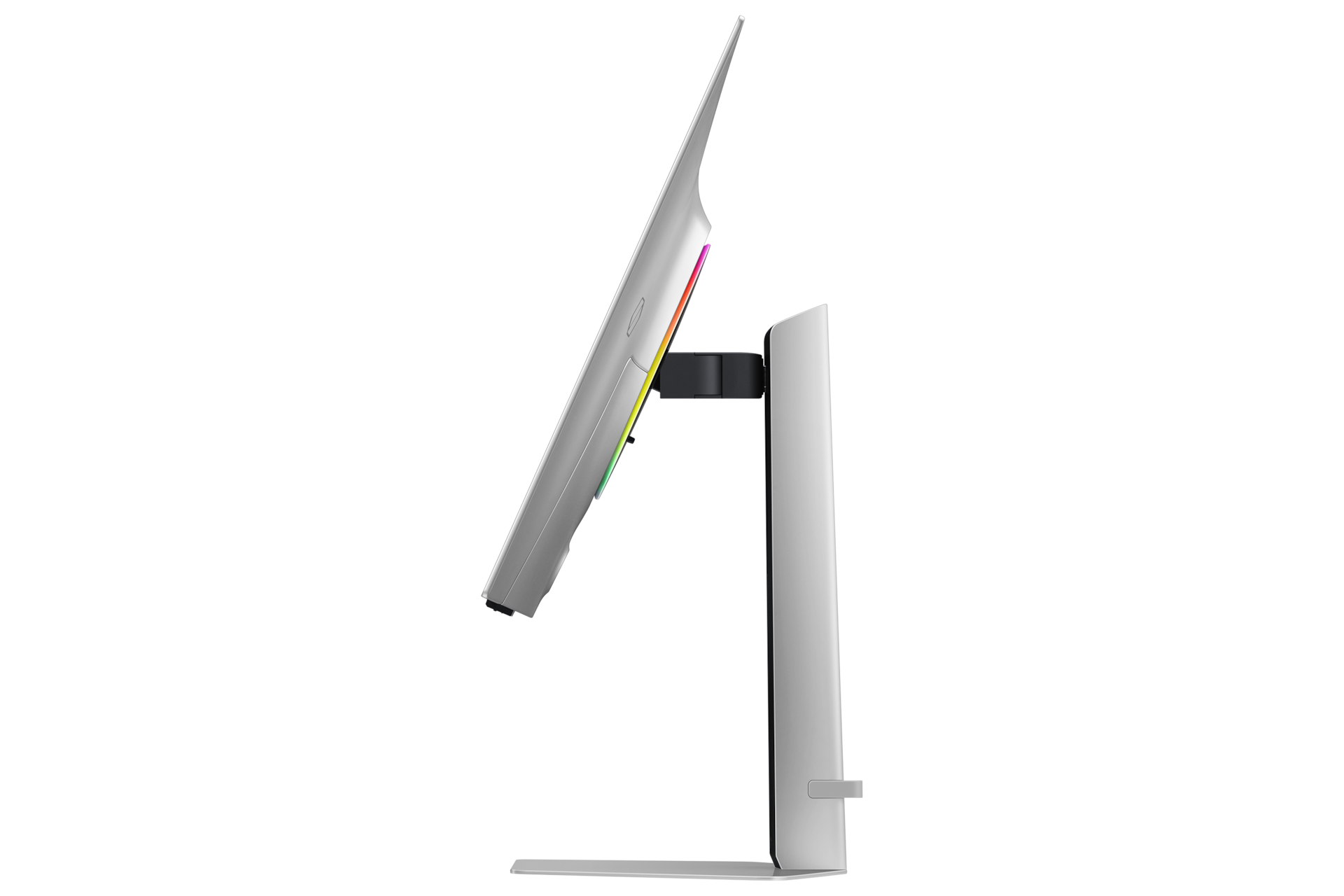 Srebrny monitor z oświetleniem RGB i czarną podstawą, widok z profilu.
