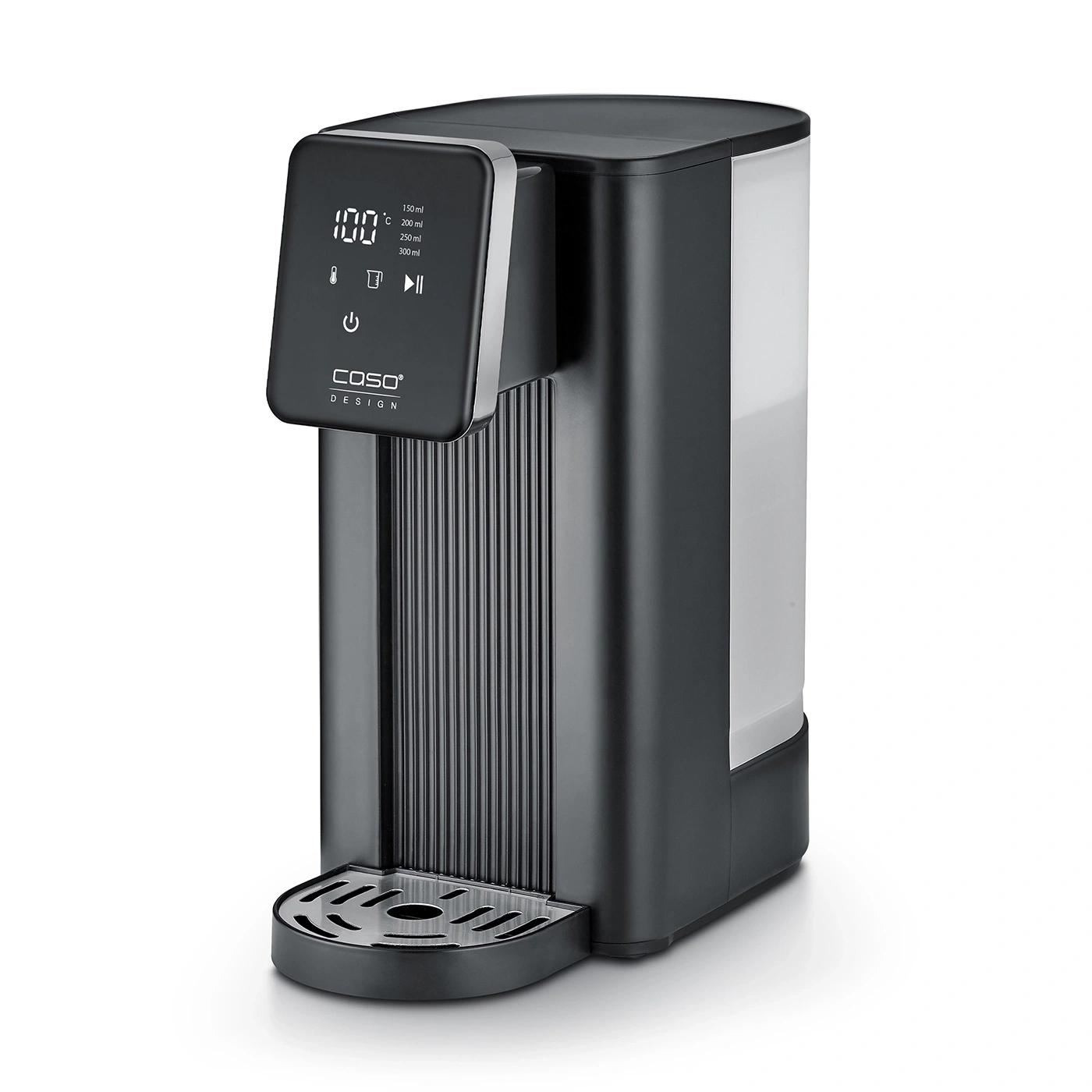 Ein schwarzer Wasserspender mit digitaler Anzeige, die 100°C zeigt.