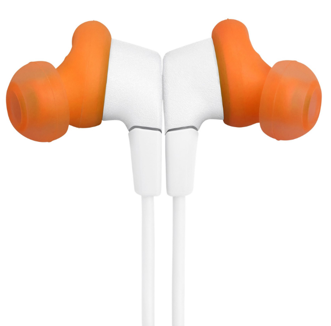 Dwa białe słuchawki z pomarańczowymi nakładkami na białym tle.