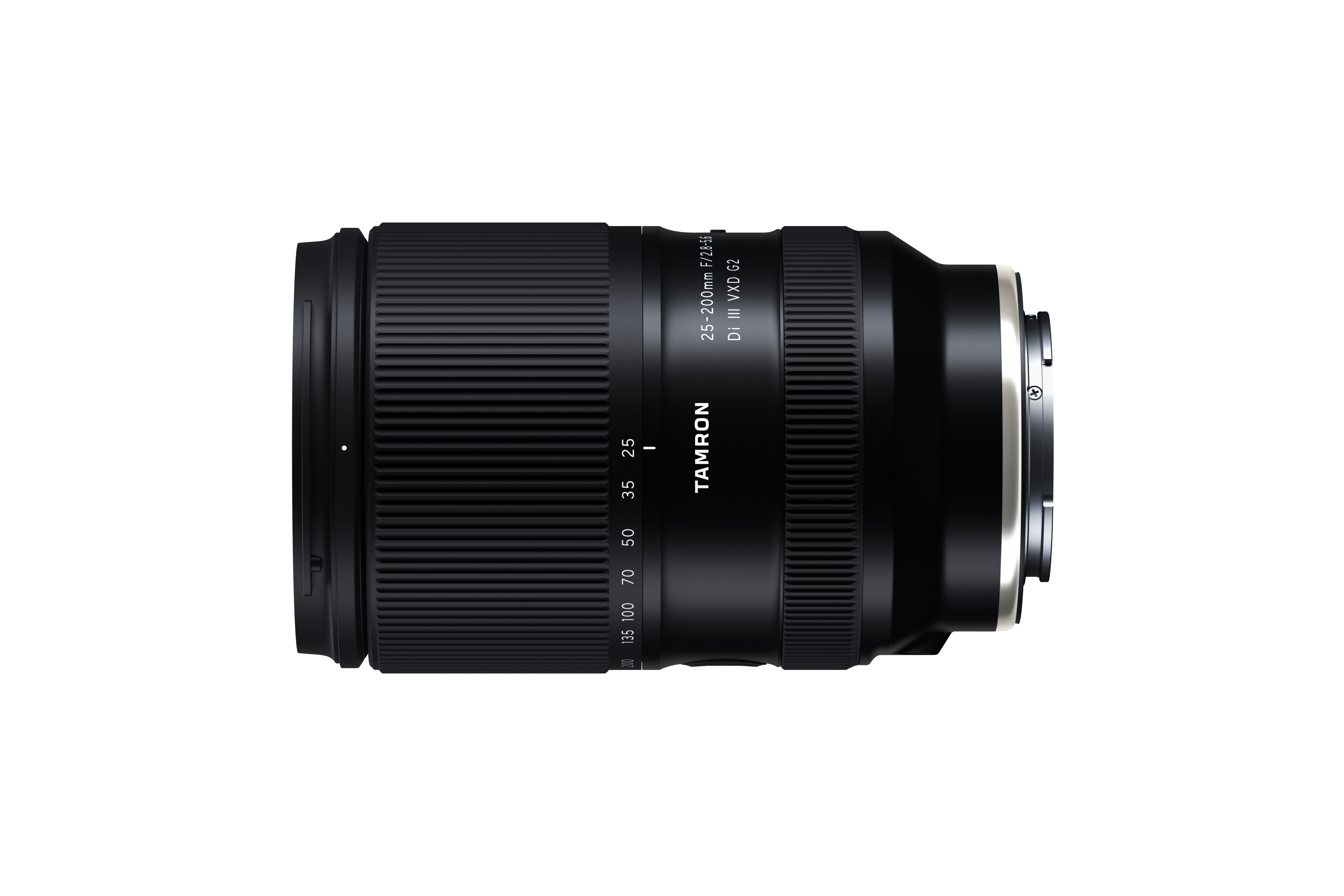 Schwarzes Tamron 25-200mm Objektiv mit Zoomring und Fokusmarkierungen.