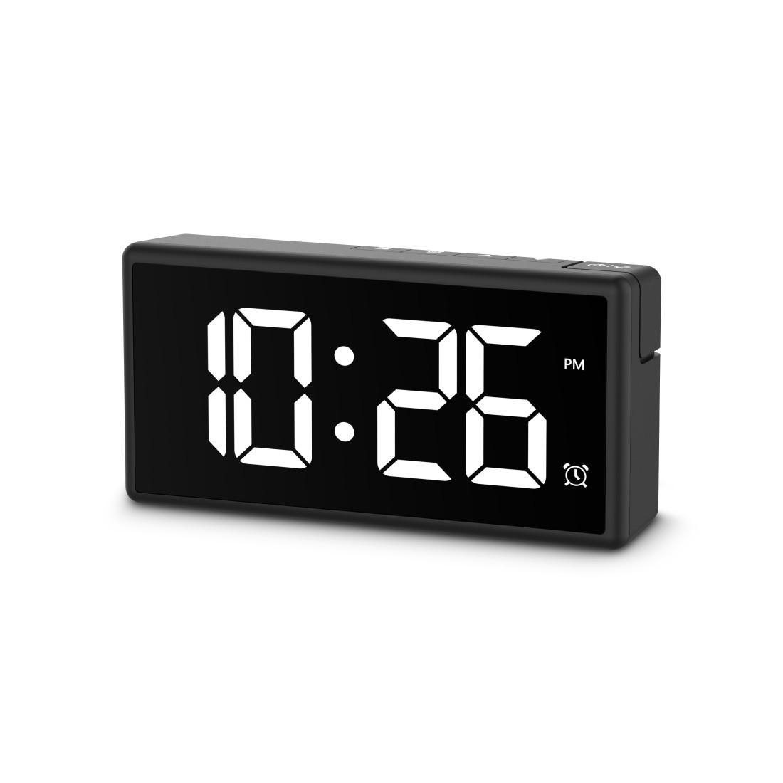 Ein schwarzer digitaler Wecker zeigt 10:26 Uhr mit einem Weckersymbol an.
