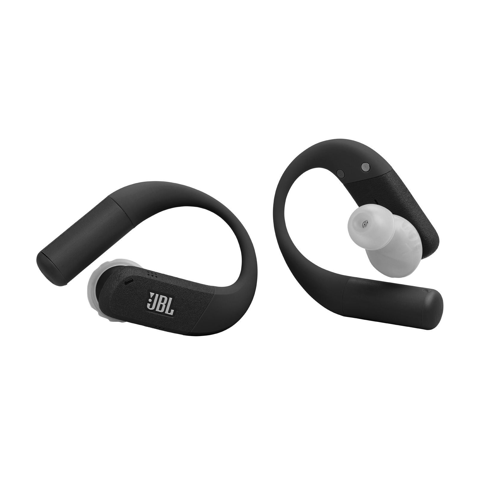 Dos auriculares JBL negros con ganchos para la oreja y almohadillas blancas sobre fondo negro.