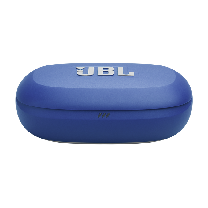 Funda azul para auriculares JBL con logo plateado e indicadores de carga.