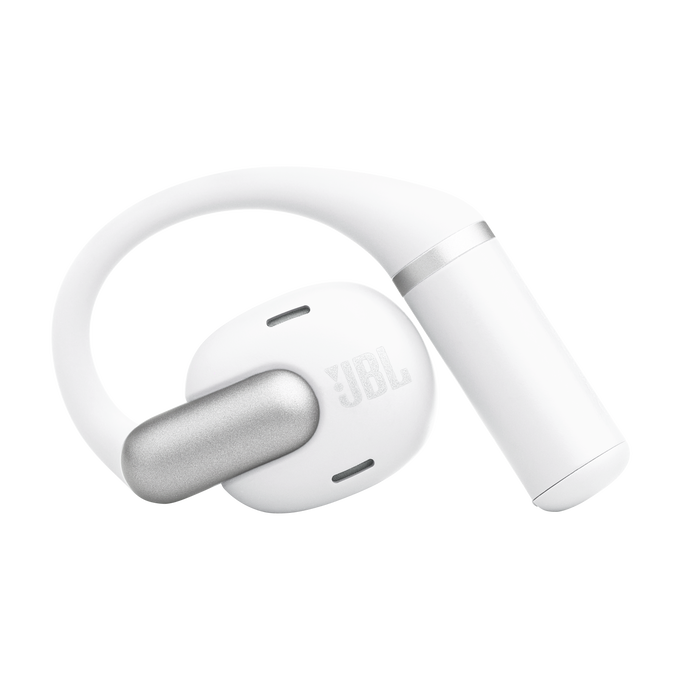 Un auricular JBL blanco con detalles plateados y diseño de gancho.