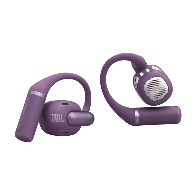Dos auriculares JBL morados con gancho, uno a la izquierda, otro a la derecha.
