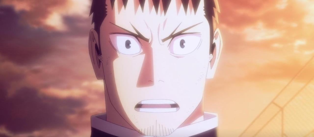 Anime-Mann mit weit aufgerissenen Augen und Mund vor dramatischem Himmel.