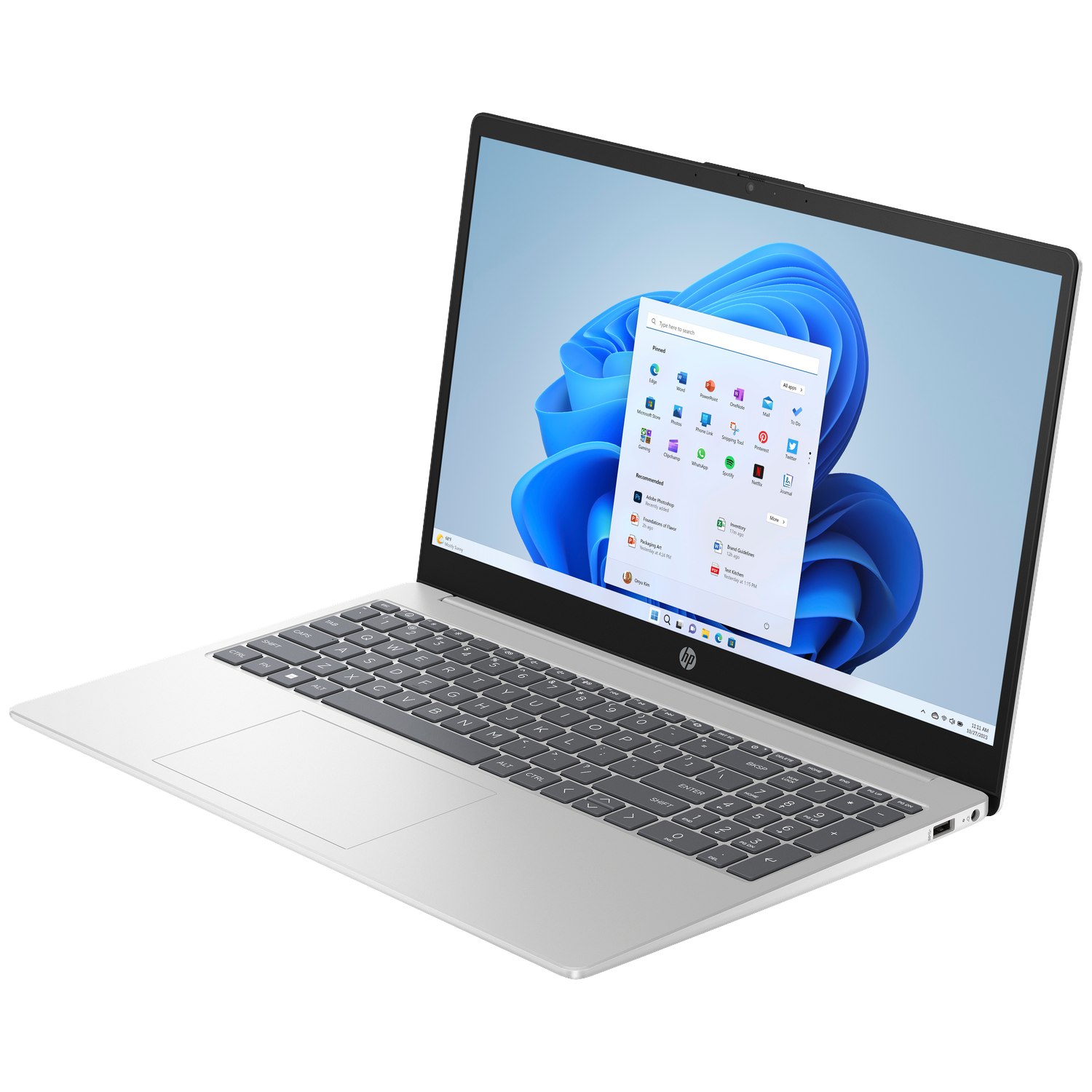 Een zilveren HP laptop met het Windows 11 startmenu op het scherm.