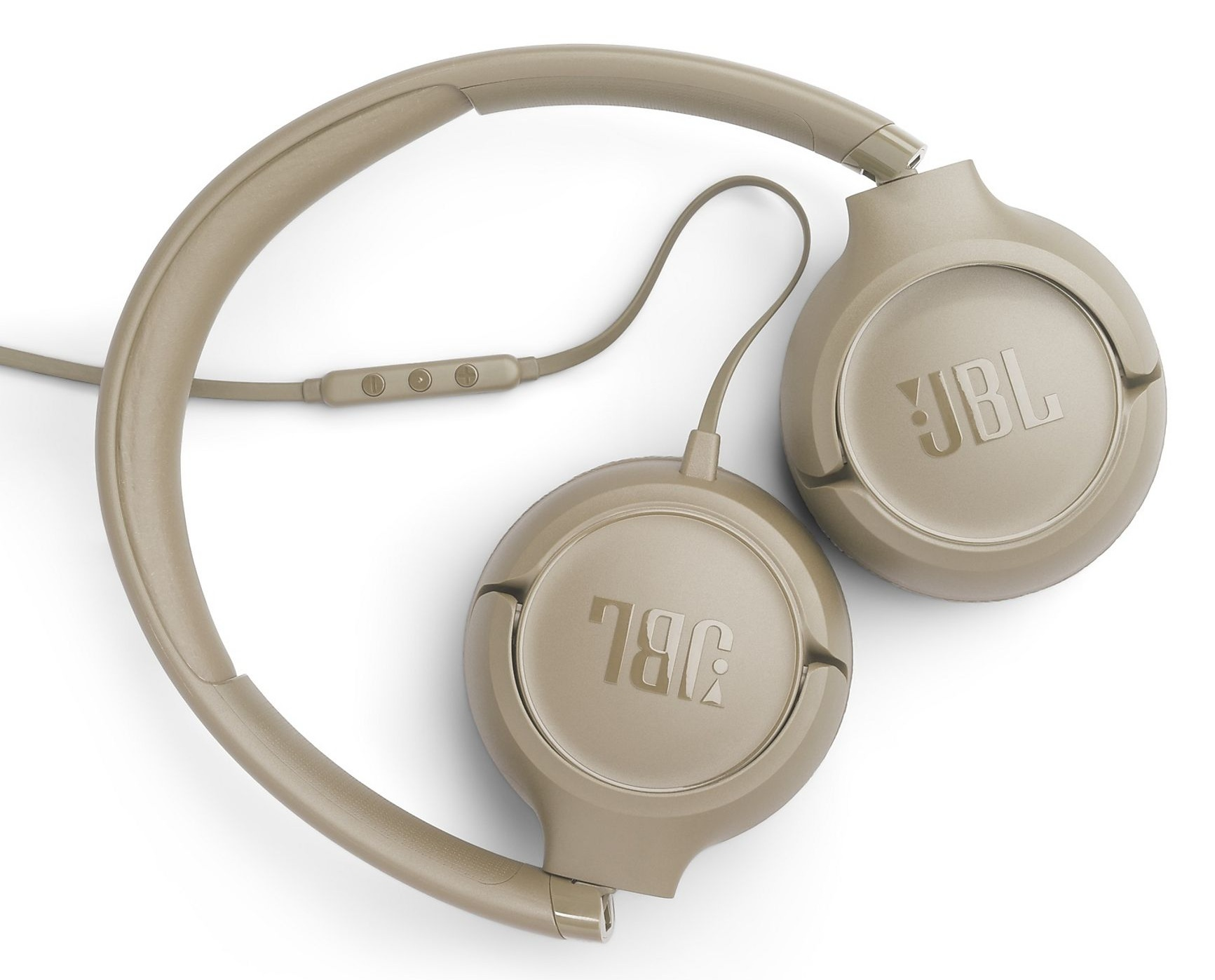 Beżowe słuchawki JBL z kablem i przyciskami na białym tle.