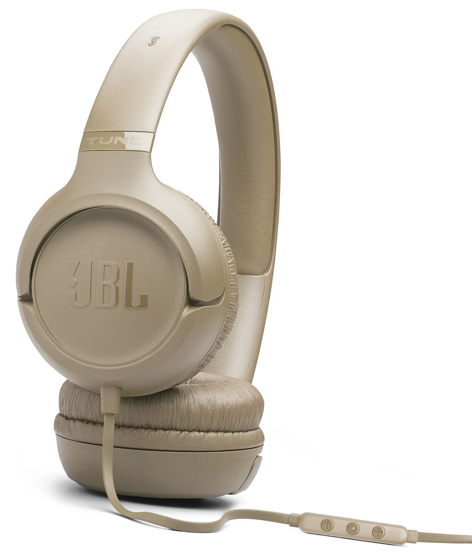 Beżowe słuchawki JBL z kablem i przyciskami na białym tle.