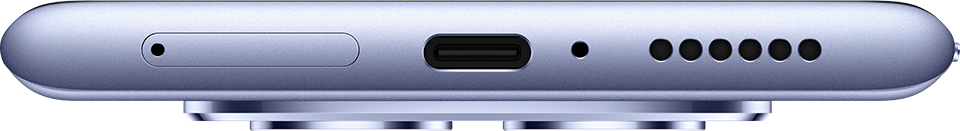Okostelefon alsó élének közelképe USB-C porttal és SIM tálcával.
