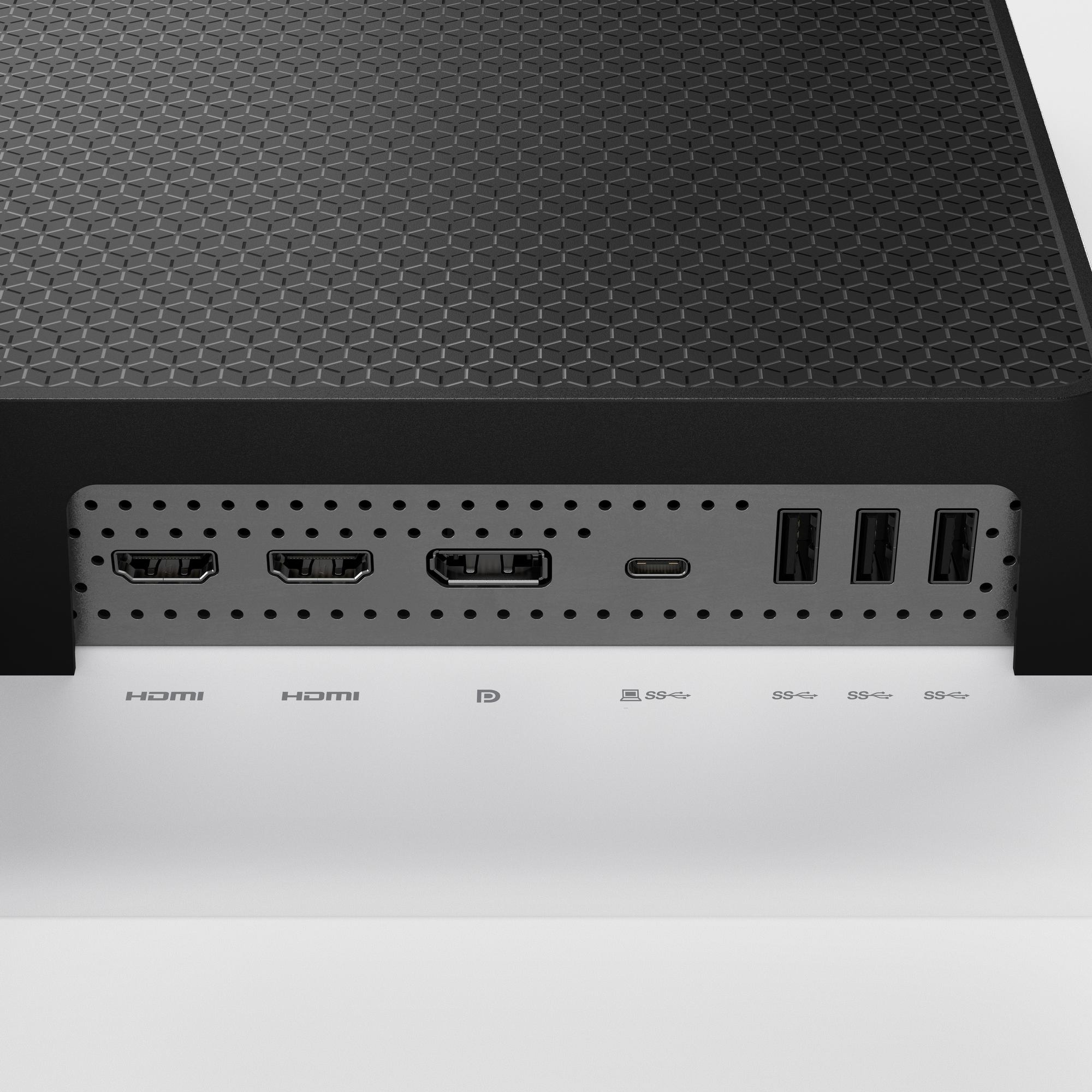 Bağlantı noktaları olan siyah cihazın arkası: 2x HDMI, 1x DP, 1x USB-C, 3x USB-A.