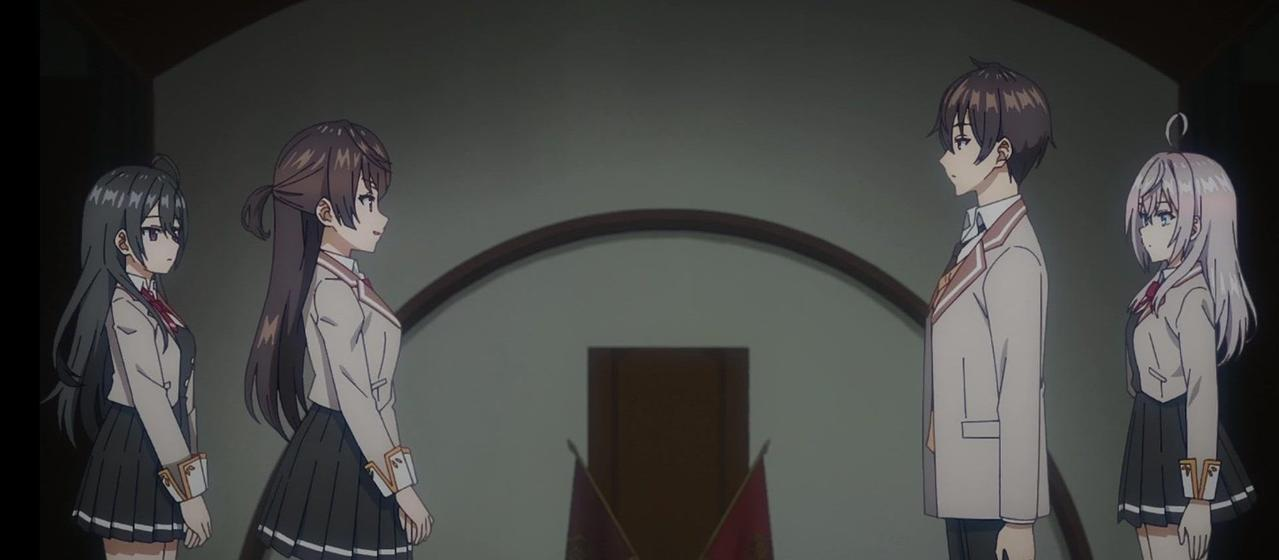 Vier Anime-Figuren in Schuluniformen stehen sich gegenüber. Zwei Jungen und zwei Mädchen.