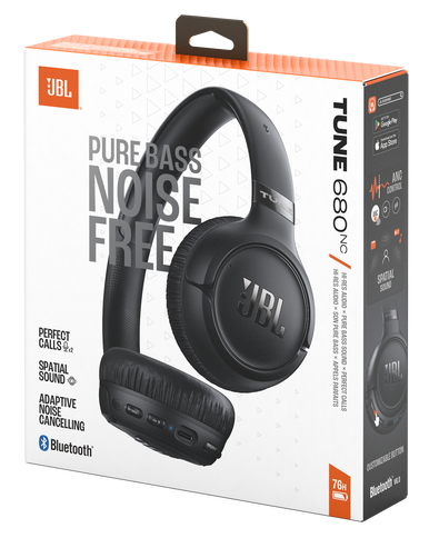 Czarne słuchawki JBL z Bluetooth na pudełku z tekstem.