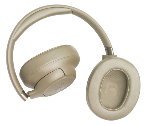Beżowe słuchawki z wyściełanym pałąkiem i nausznikami. Na jednym nauszniku jest litera R.
