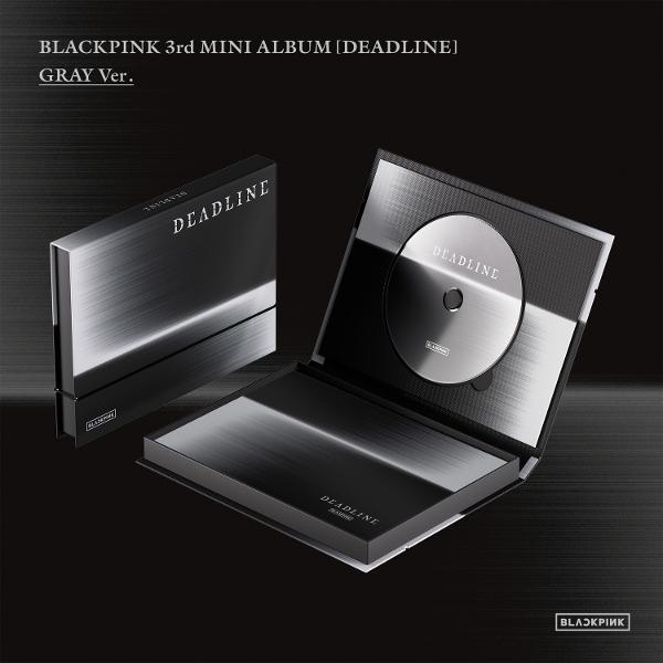 Ein BLACKPINK Album mit CD und Hülle in Grau.