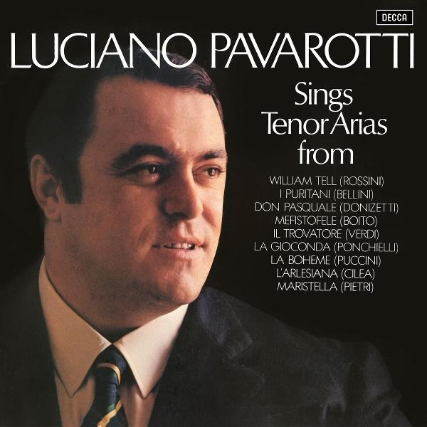 Luciano Pavarotti singt Tenorarien von verschiedenen Opern auf dem Albumcover.