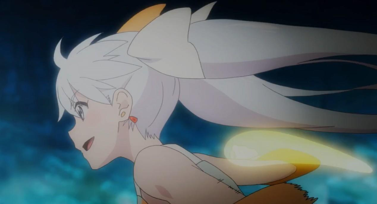 Anime-Mädchen mit weißen Haaren und gelbem Akzent rennt mit hellem Licht hinter sich.
