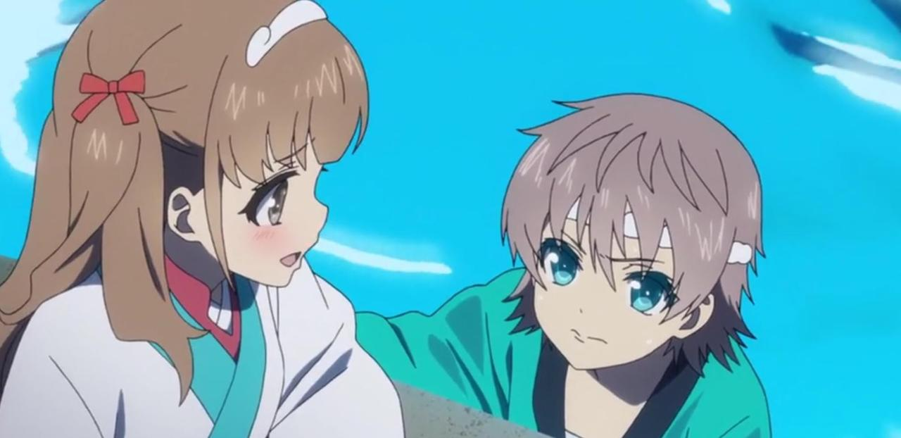 Zwei Anime-Charaktere im Gespräch, ein Mädchen mit braunen Haaren und ein Junge mit grauen Haaren.