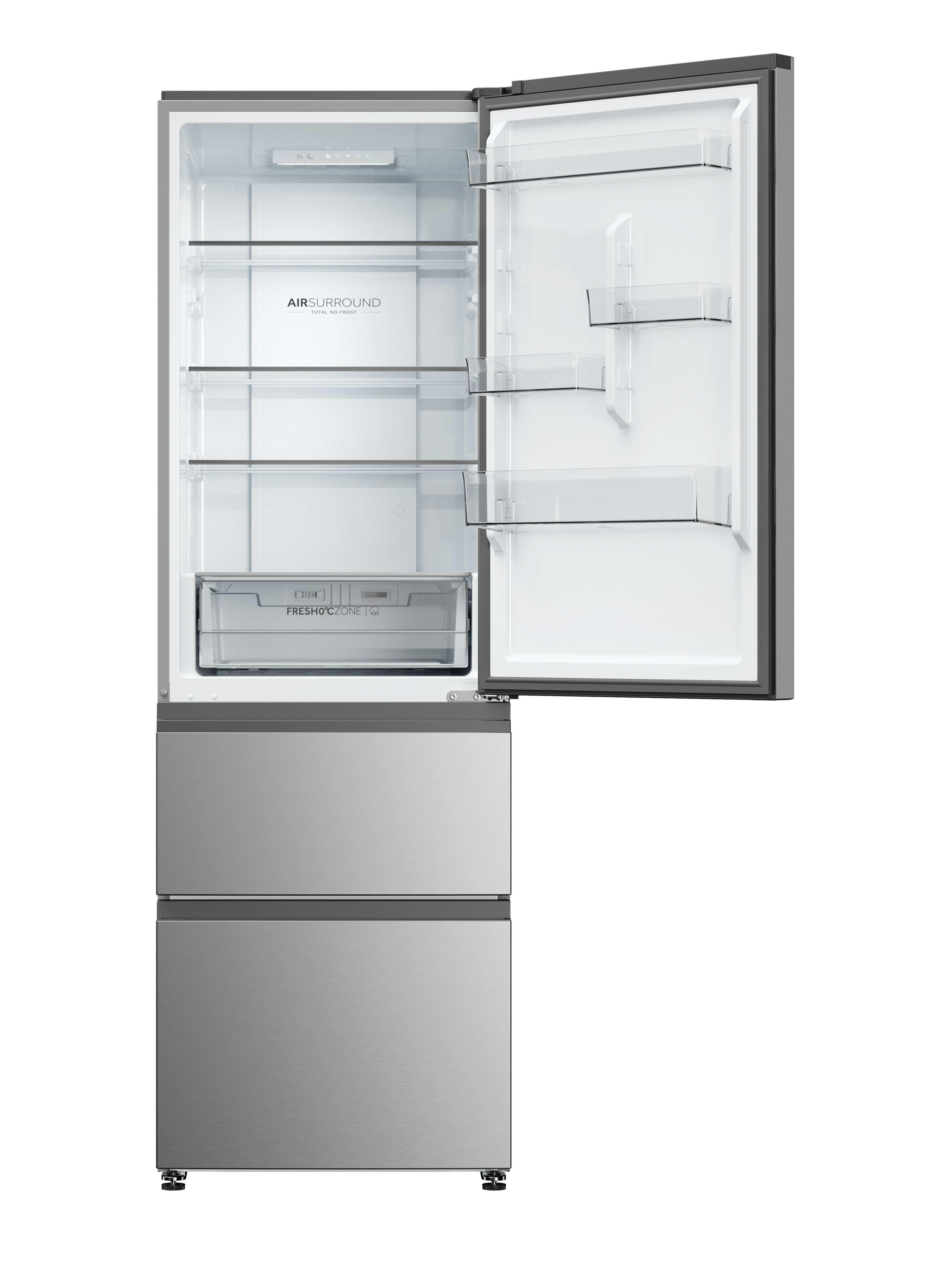 Ein offener Kühlschrank mit silberner Außenseite, Glasböden und einer Schublade.