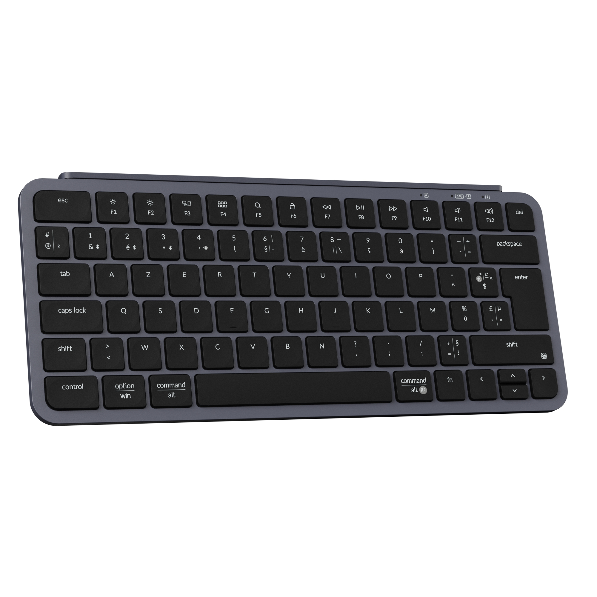 Eine dunkle Tastatur mit schwarzen Tasten und silbernen Beschriftungen.