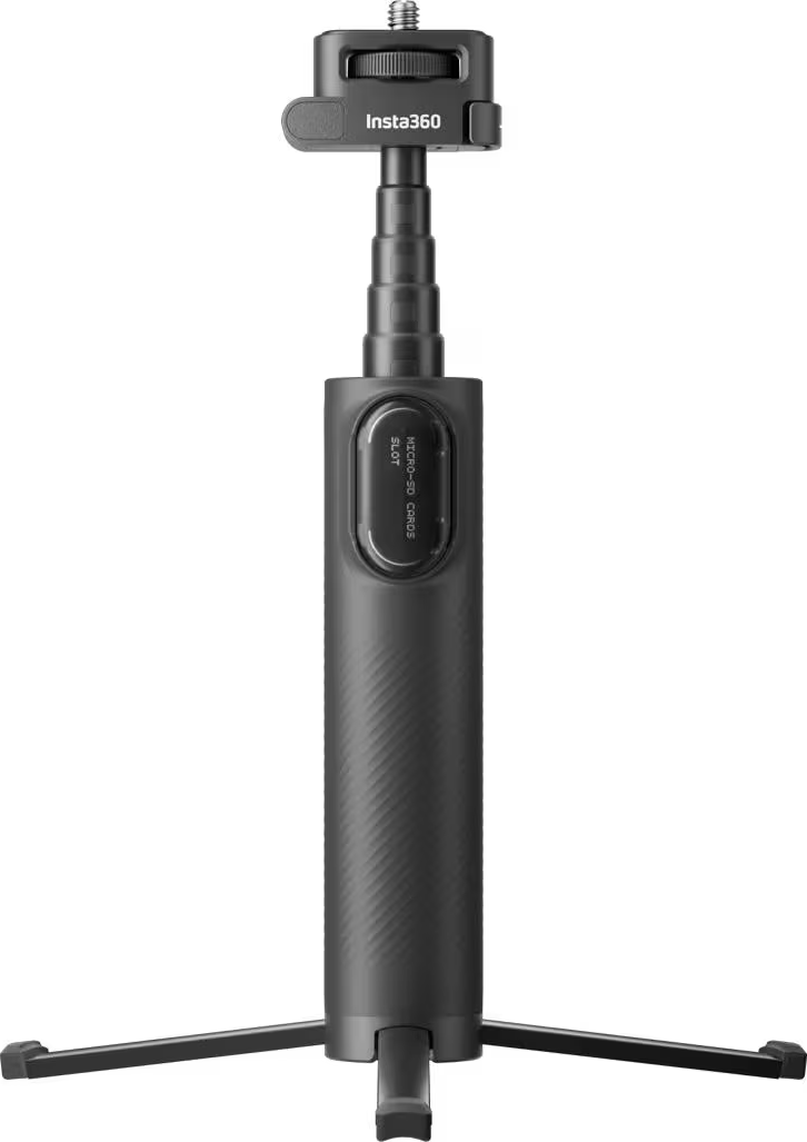 Un selfie stick nero Insta360 con manico estensibile e base treppiede.