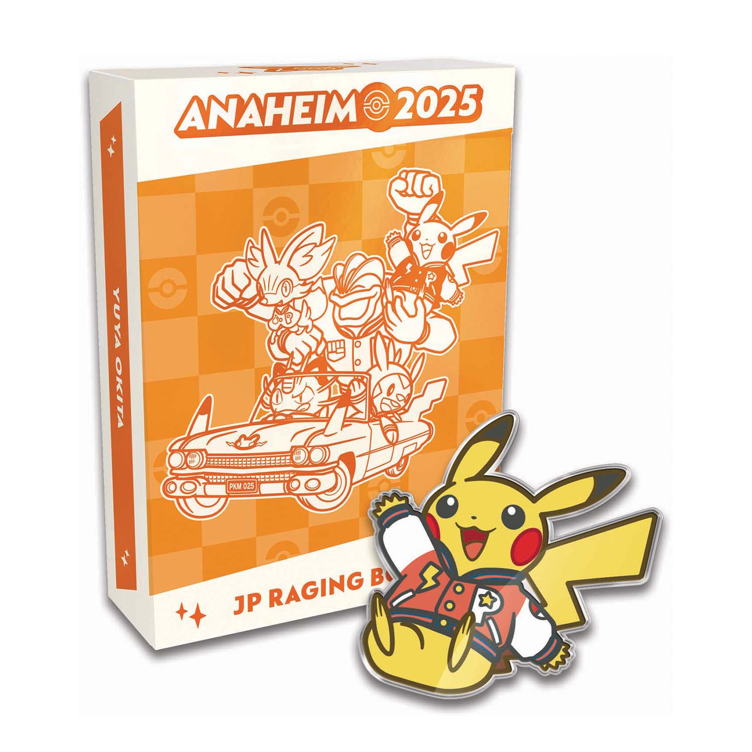 Spilla Pikachu davanti a una scatola con arte Pokémon e testo 'Anaheim 2025'.