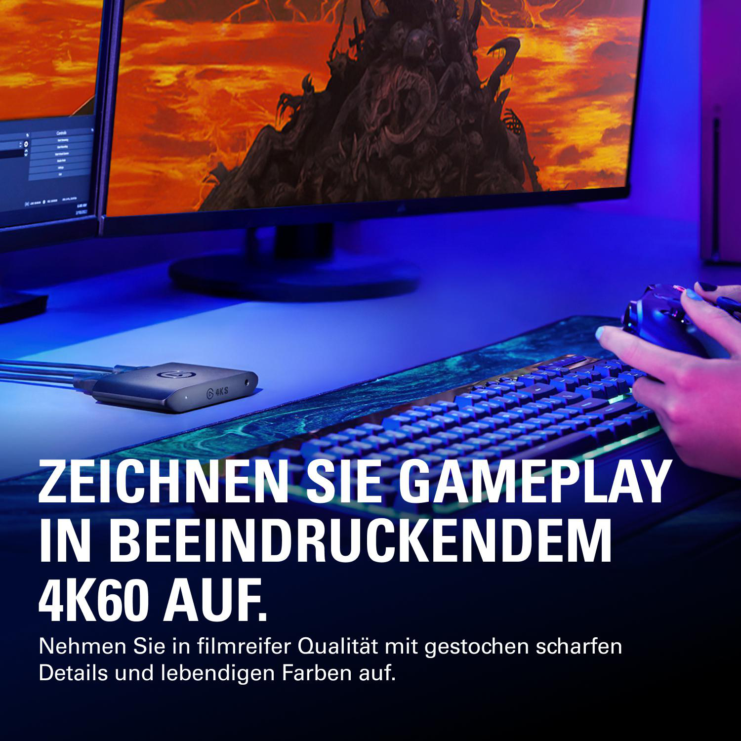 Gaming-Setup mit Monitoren, Tastatur, Maus und Capture Card. Leuchtet blau.