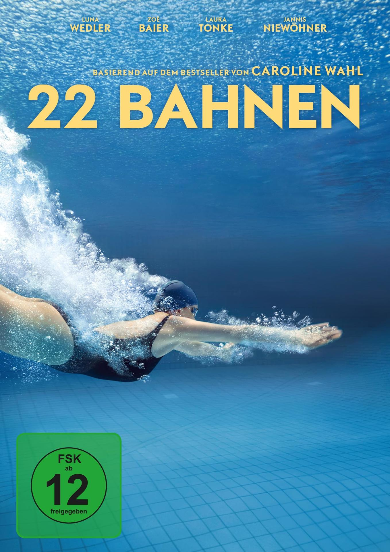 Eine Schwimmerin taucht unter Wasser, umgeben von Blasen. Titel: 22 Bahnen.
