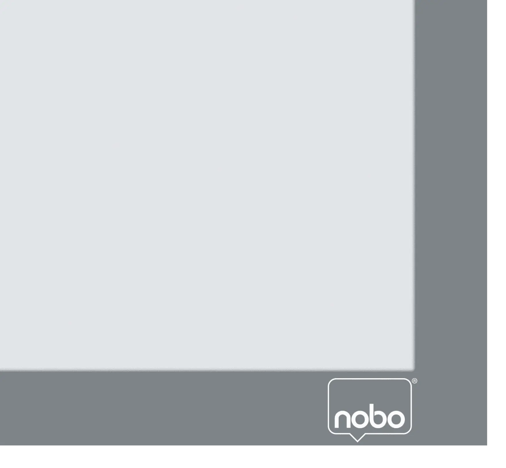 Szürke háttér fehér Nobo logóval az alsó sarokban.