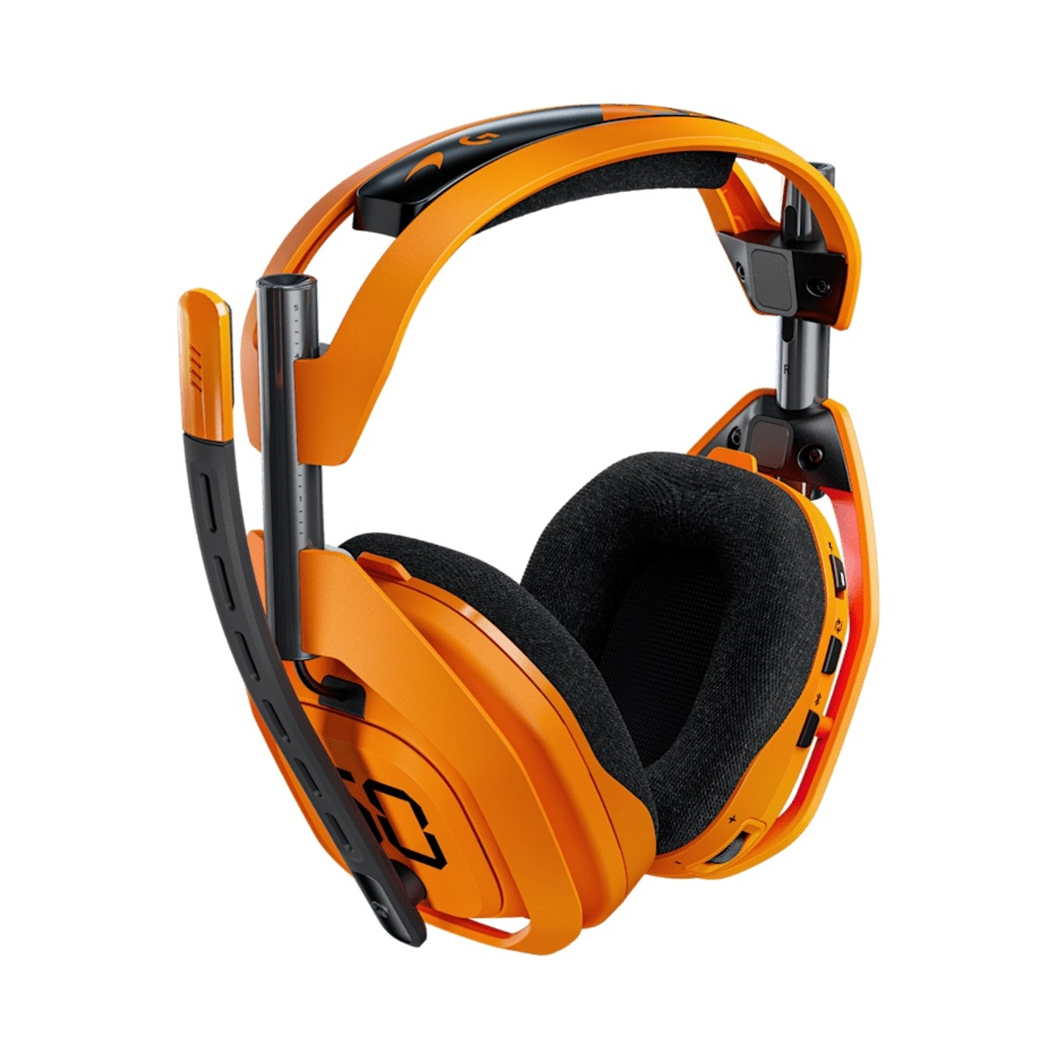Un headset arancione con padiglioni neri e microfono.