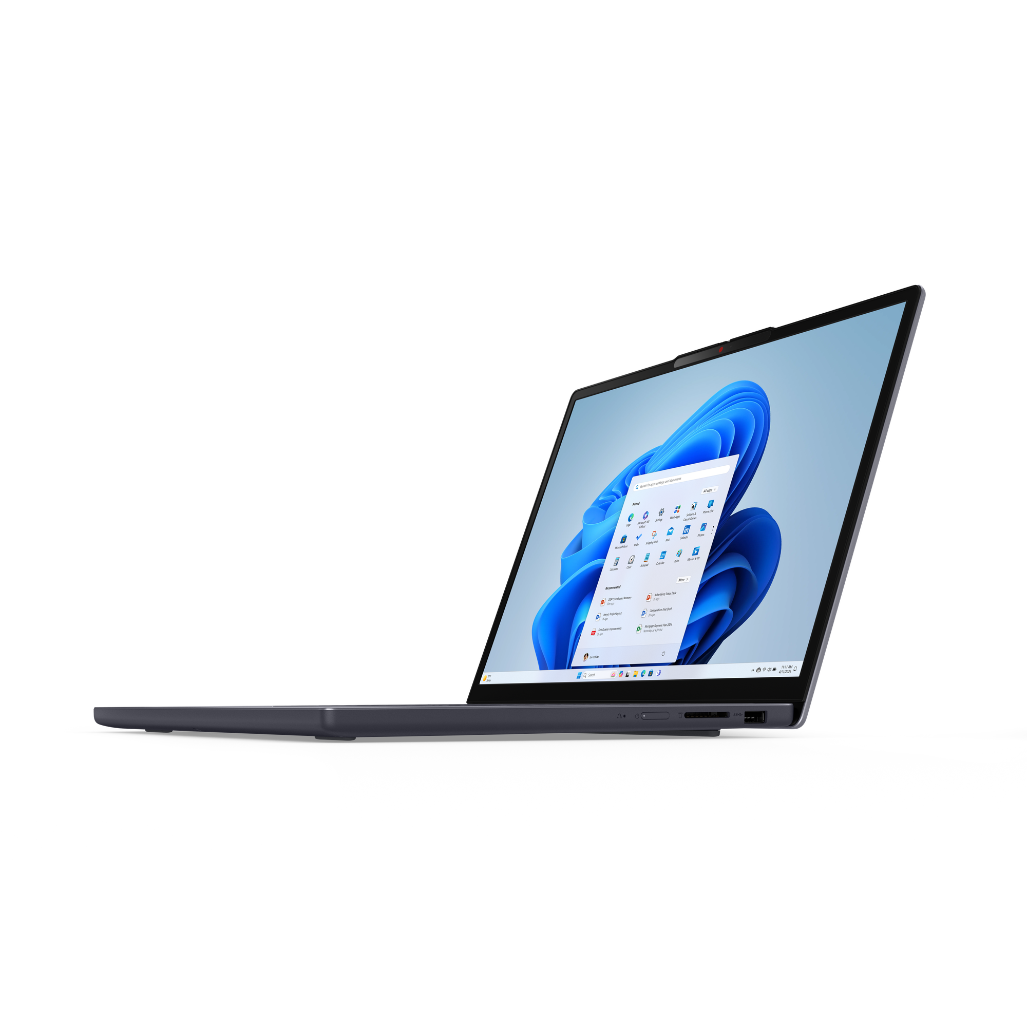 Egy nyitott laptop Windows 11 indítómenüvel a képernyőn.