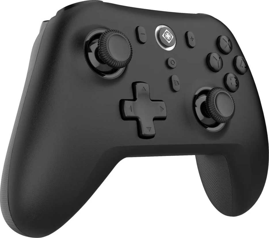Controller di gioco nero con due joystick, D-pad e pulsanti.