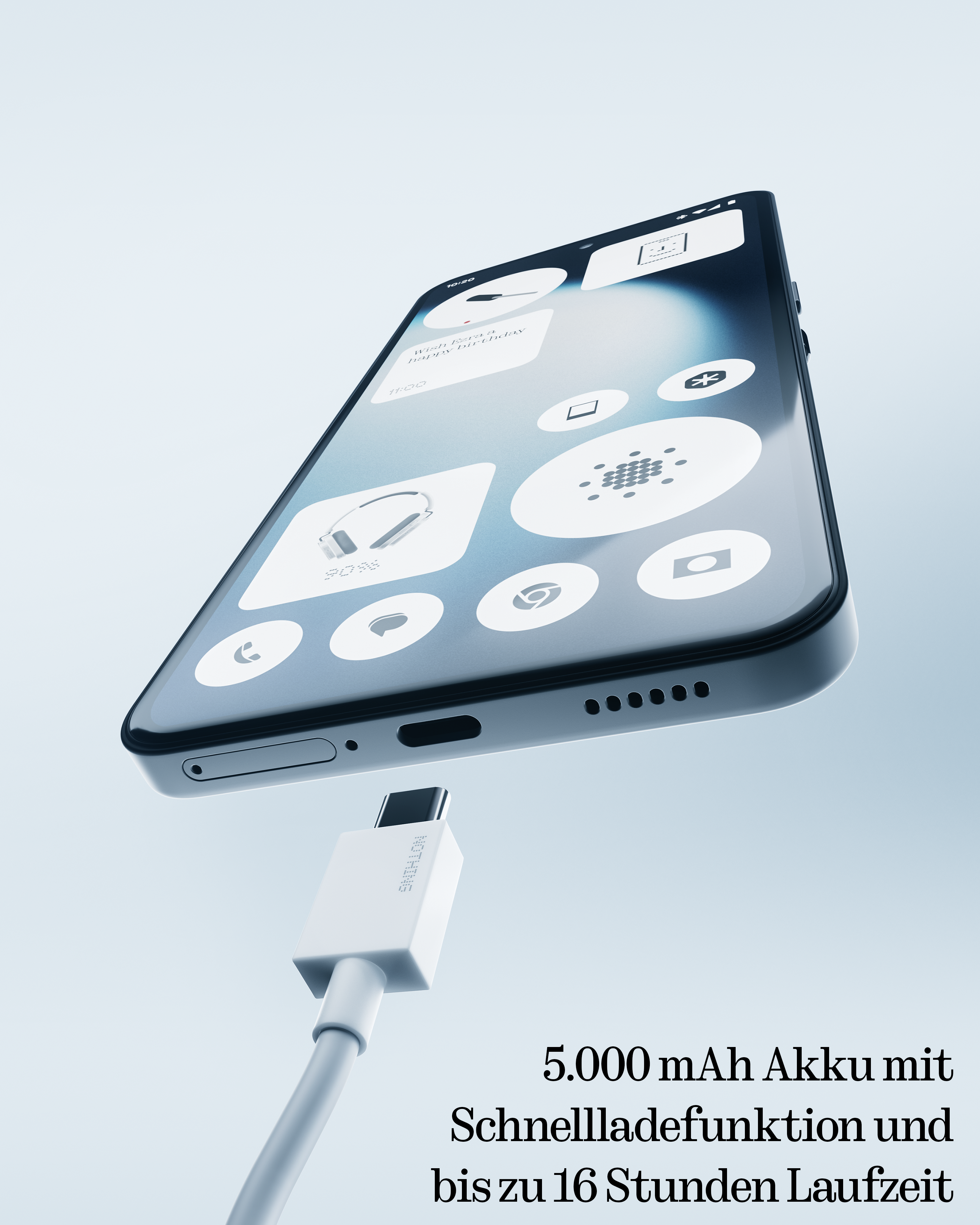 Uno smartphone è collegato a un cavo di ricarica bianco. Testo: Batteria da 5000 mAh.