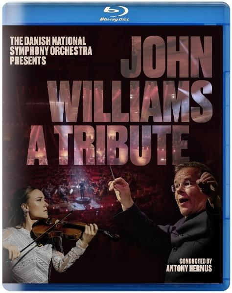 John Williams Tribute Blu-ray: Dirigent Antony Hermus, Geigerin spielt.